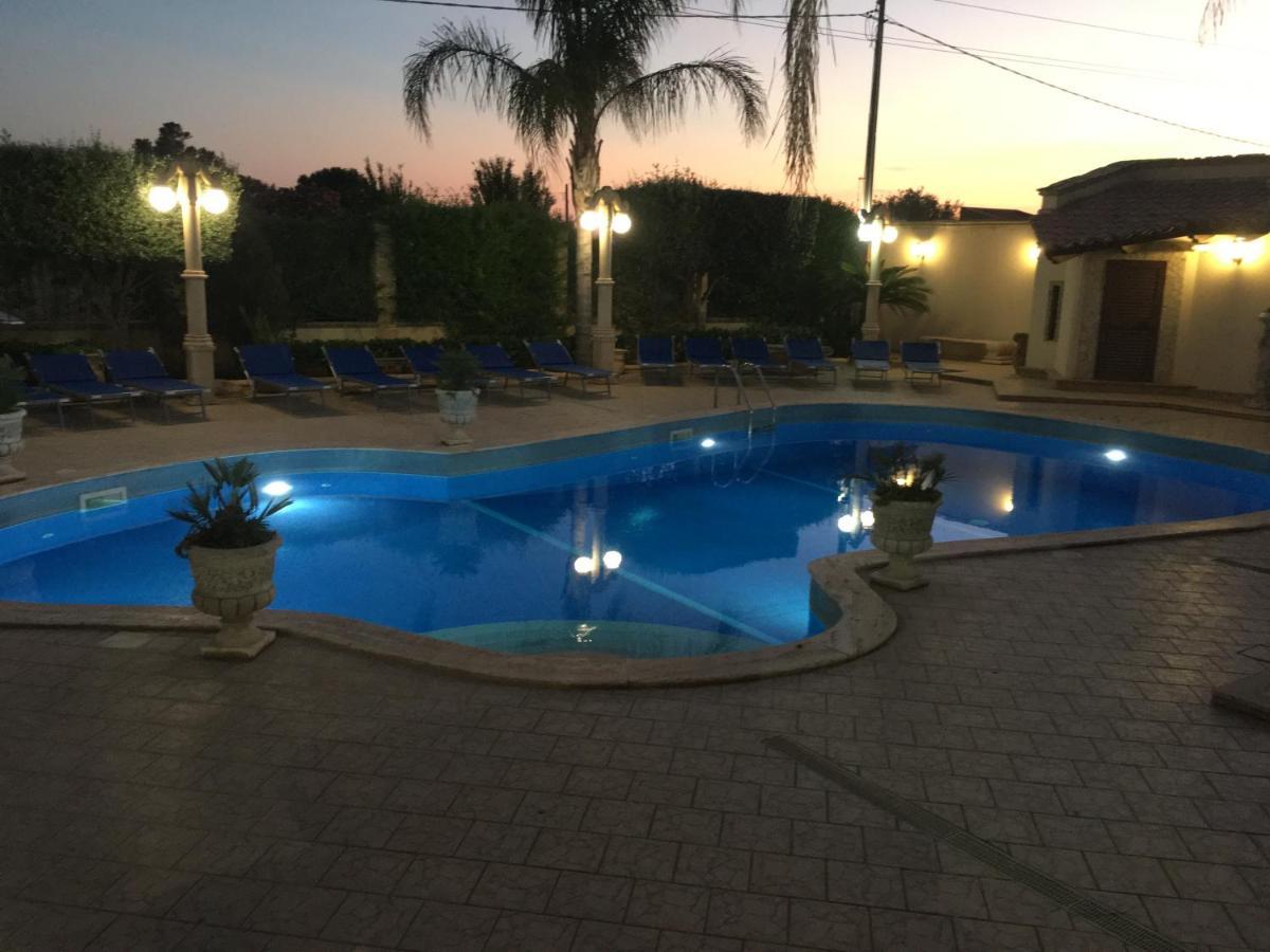 Suite Margarita Мазара-дель-Валло Экстерьер фото